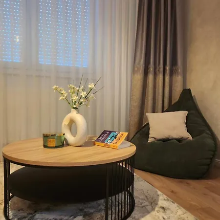 아파트 Mk Lukavica Istocno Sarajevo